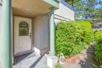 212 13888 70 AVENUE - thumbnail 3