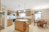 212 13888 70 AVENUE - thumbnail 10