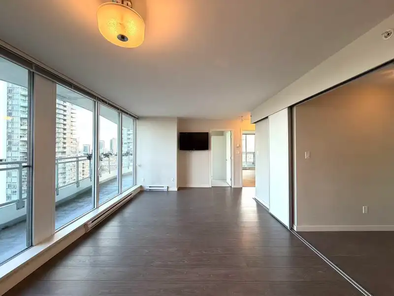 1705 13303 CENTRAL AVENUE - photo 3 of 37