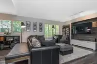 8077 161 STREET - thumbnail 12