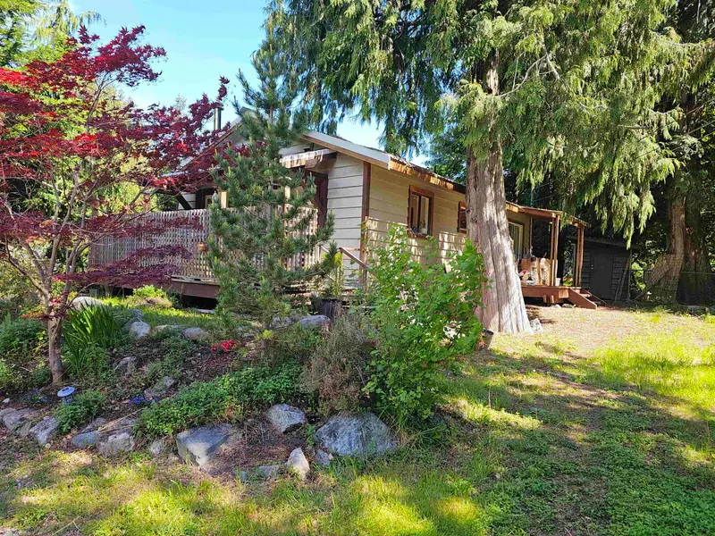 12649 MERRILL CRESCENT - photo 3 of 25