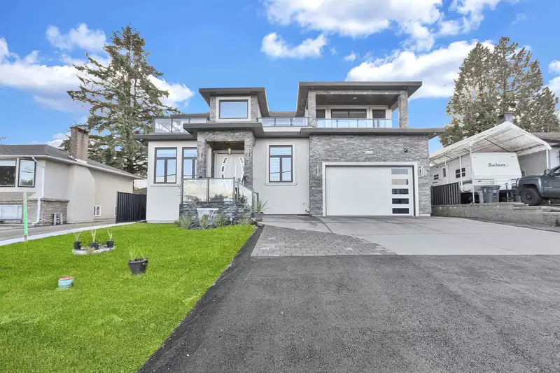 14714 111A AVENUE - photo 1 of 37