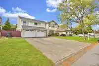 9673 149B STREET - thumbnail 1