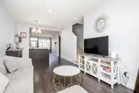 5 19525 73 AVENUE - thumbnail 4