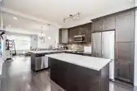 5 19525 73 AVENUE - thumbnail 10