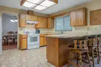 18270 58B AVENUE - thumbnail 16