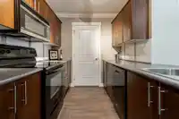 206 19366 65 AVENUE - thumbnail 4