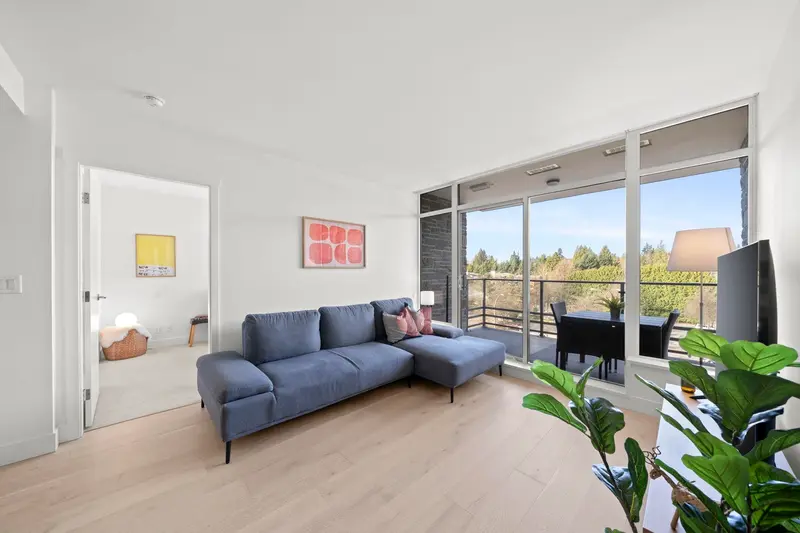 404 1210 E 27TH STREET - photo 3 of 25