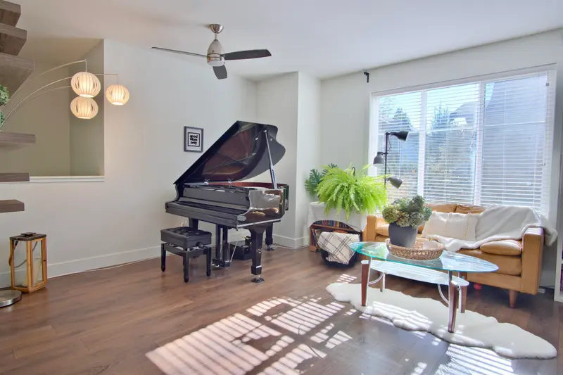 16 8217 204B STREET - photo 1 of 21