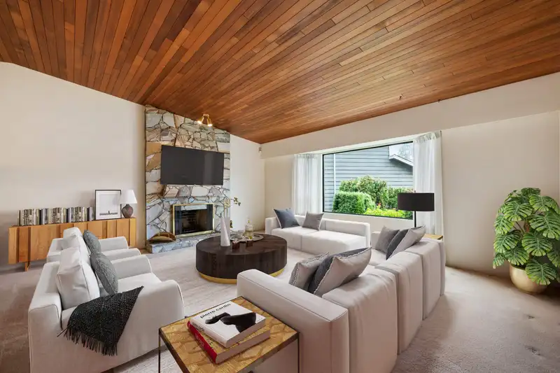 16163 SPRINGSIDE COURT - photo 3 of 40