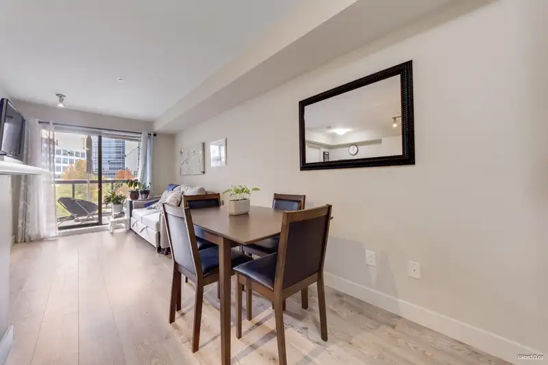 329 10838 CITY PARKWAY - photo 4 of 27