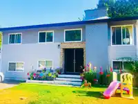 12472 100 AVENUE - thumbnail 2