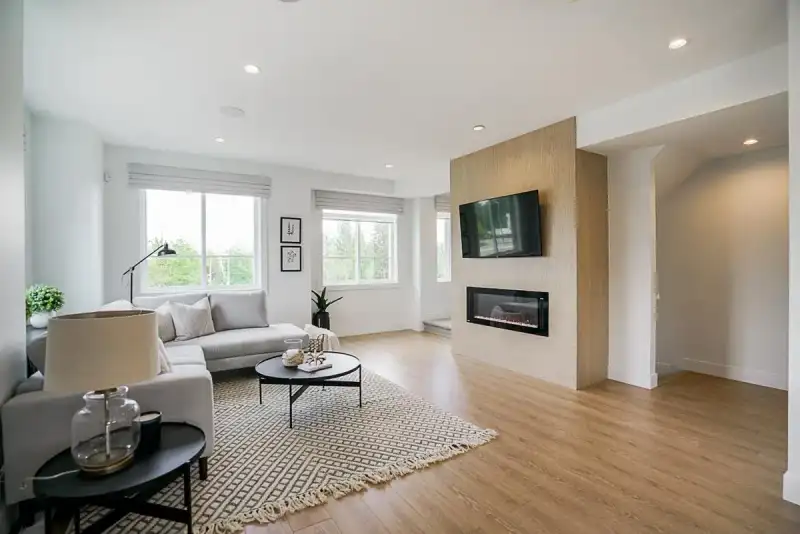 29 8140 166 STREET - photo 1 of 19