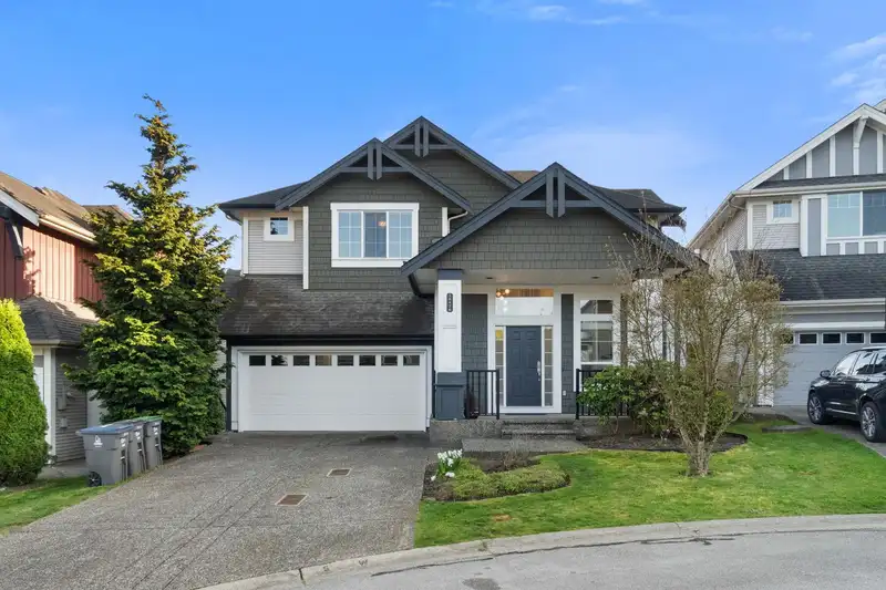 16476 60A AVENUE - photo 1 of 36
