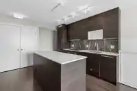 1912 13398 104 AVENUE - thumbnail 3