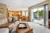 8470 166A STREET - thumbnail 19