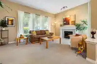 8470 166A STREET - thumbnail 9