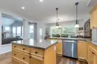 19061 68B AVENUE - thumbnail 12