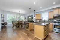 19061 68B AVENUE - thumbnail 14