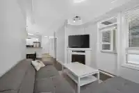 218 13897 FRASER HIGHWAY - thumbnail 4