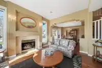 18111 68A AVENUE - thumbnail 4