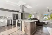 15364 85A AVENUE - thumbnail 9