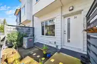 31 9652 162A STREET - thumbnail 6