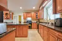16328 88 AVENUE - thumbnail 12
