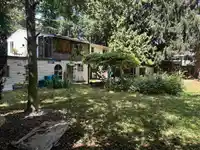 7048 140A STREET - thumbnail 24