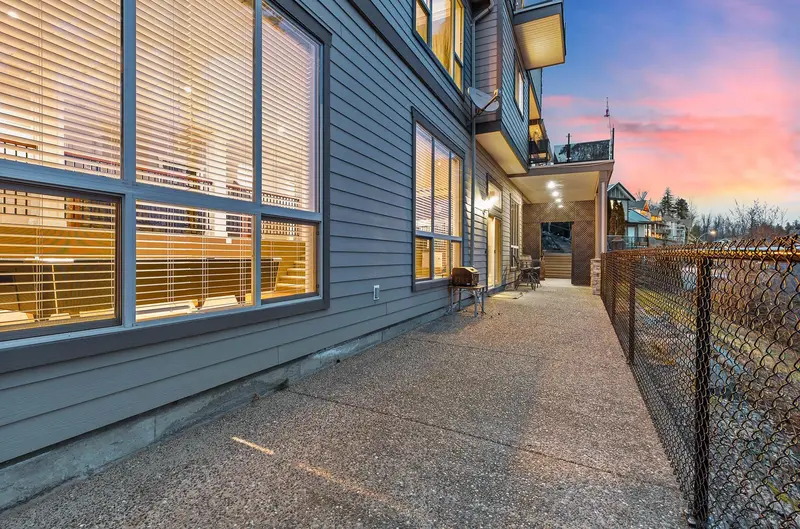 36388 CARRINGTON LANE - photo 2 of 25