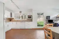 19 8428 VENTURE WAY - thumbnail 9