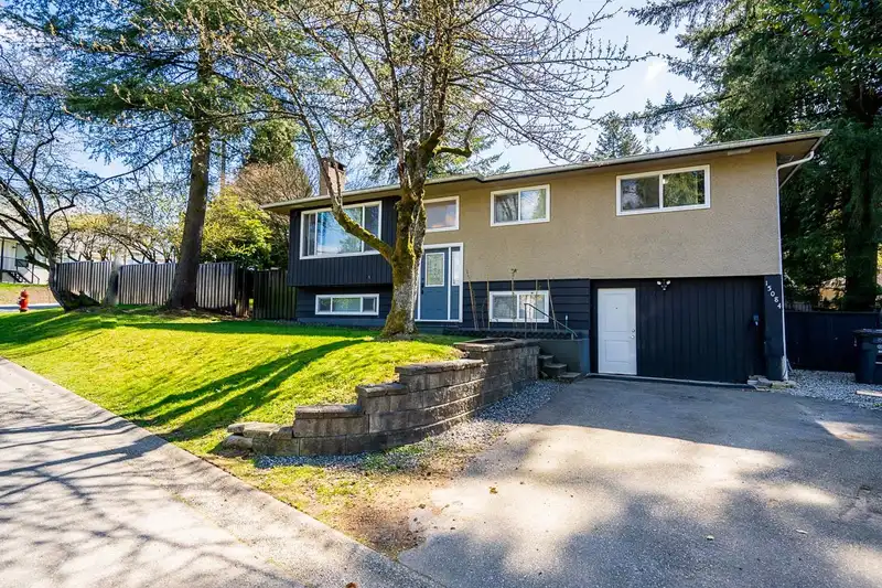 15084 RAVEN PLACE - photo 3 of 25