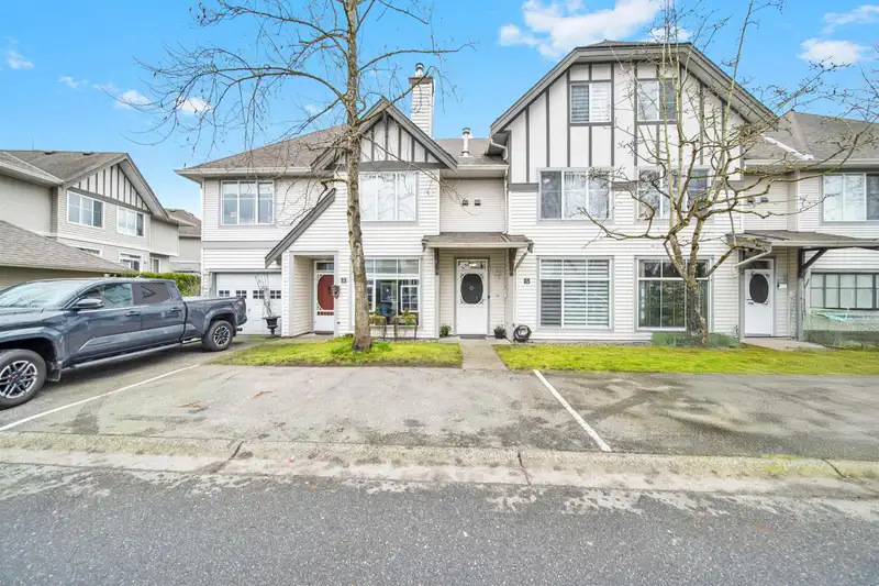 74 6465 184A STREET - photo 1 of 30