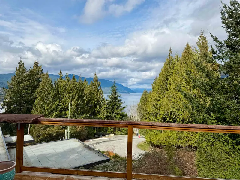 5808 SKOOKUMCHUK ROAD - photo 3 of 25