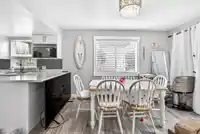 205 7139 133A STREET - thumbnail 8