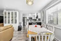 205 7139 133A STREET - thumbnail 10