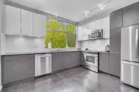 8 8473 163 STREET - thumbnail 2