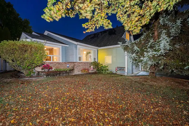 8640 148A STREET - photo 1 of 25