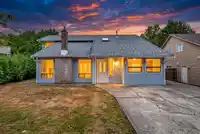6497 131A STREET - thumbnail 1