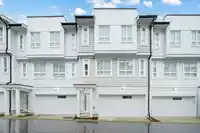 11 8181 135A STREET - thumbnail 3