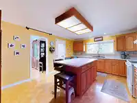 11028 SWAN CRESCENT - thumbnail 10
