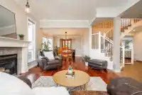 6909 182B STREET - thumbnail 4