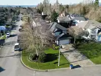 6909 182B STREET - thumbnail 38
