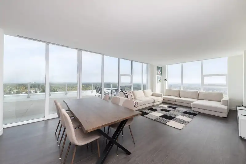 3602 13778 100 AVENUE - photo 3 of 33