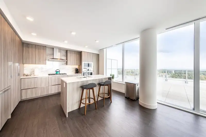 3602 13778 100 AVENUE - photo 4 of 33