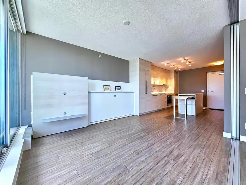 1606 13398 104 AVENUE - photo 4 of 30