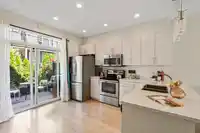 14 14555 68 AVENUE - thumbnail 11