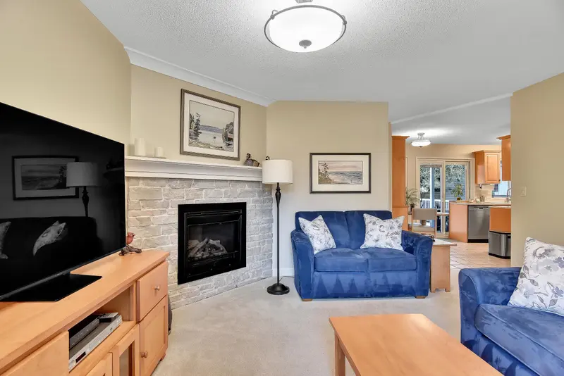 1348 COMPSTON CRESCENT - photo 4 of 24