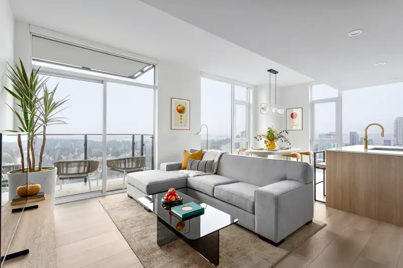 2308 13573 98A AVENUE - photo 2 of 15