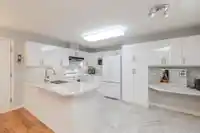 306 13888 70 AVENUE - thumbnail 13